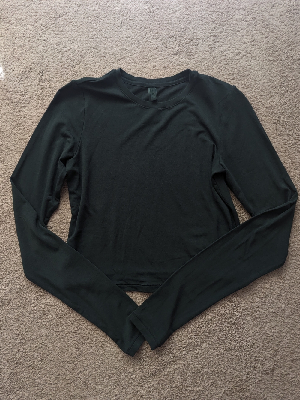 SKIMS Dark Green Long Sleeve Crop Top Size Small